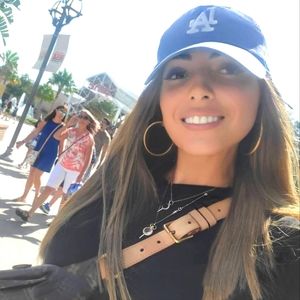 Meet your Posher, Karla